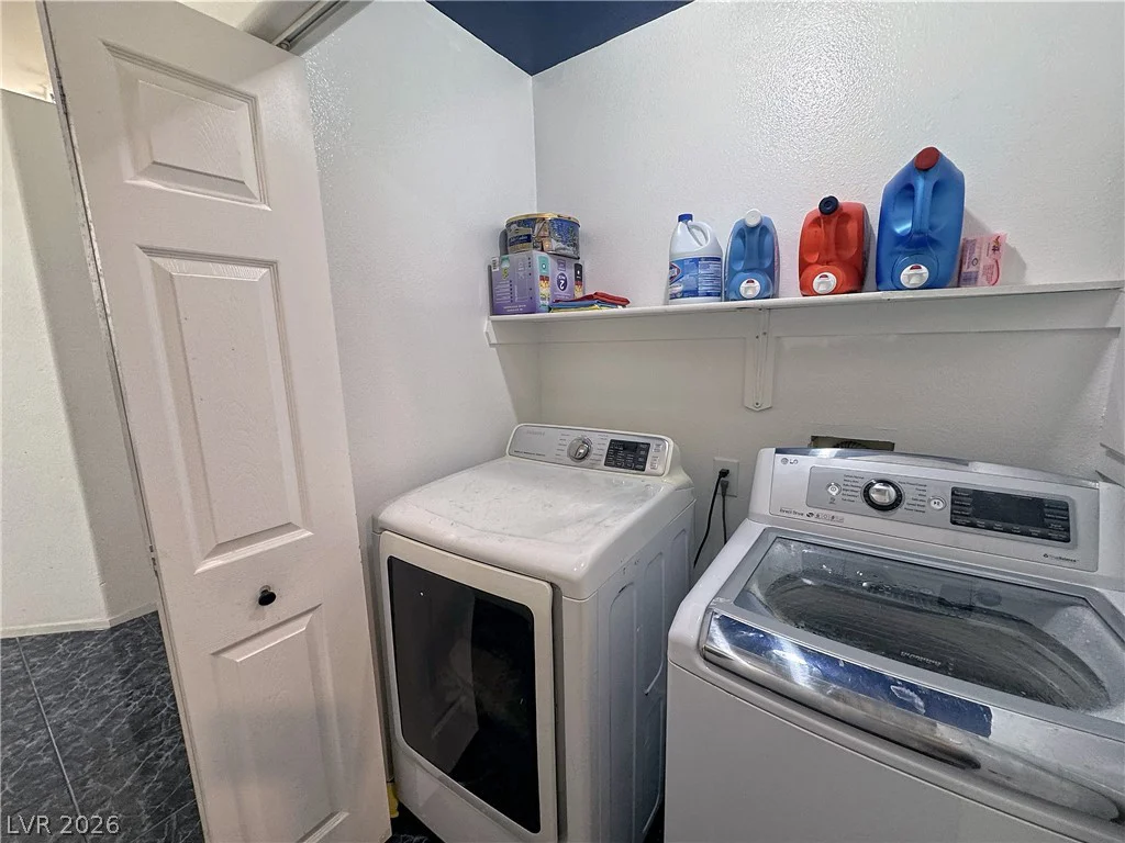 7417 Flat Rock, Las Vegas, NV 89131