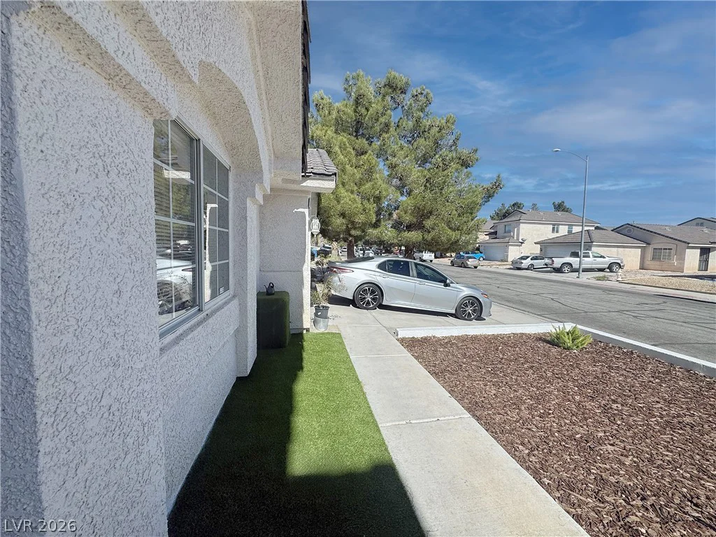 7417 Flat Rock, Las Vegas, NV 89131