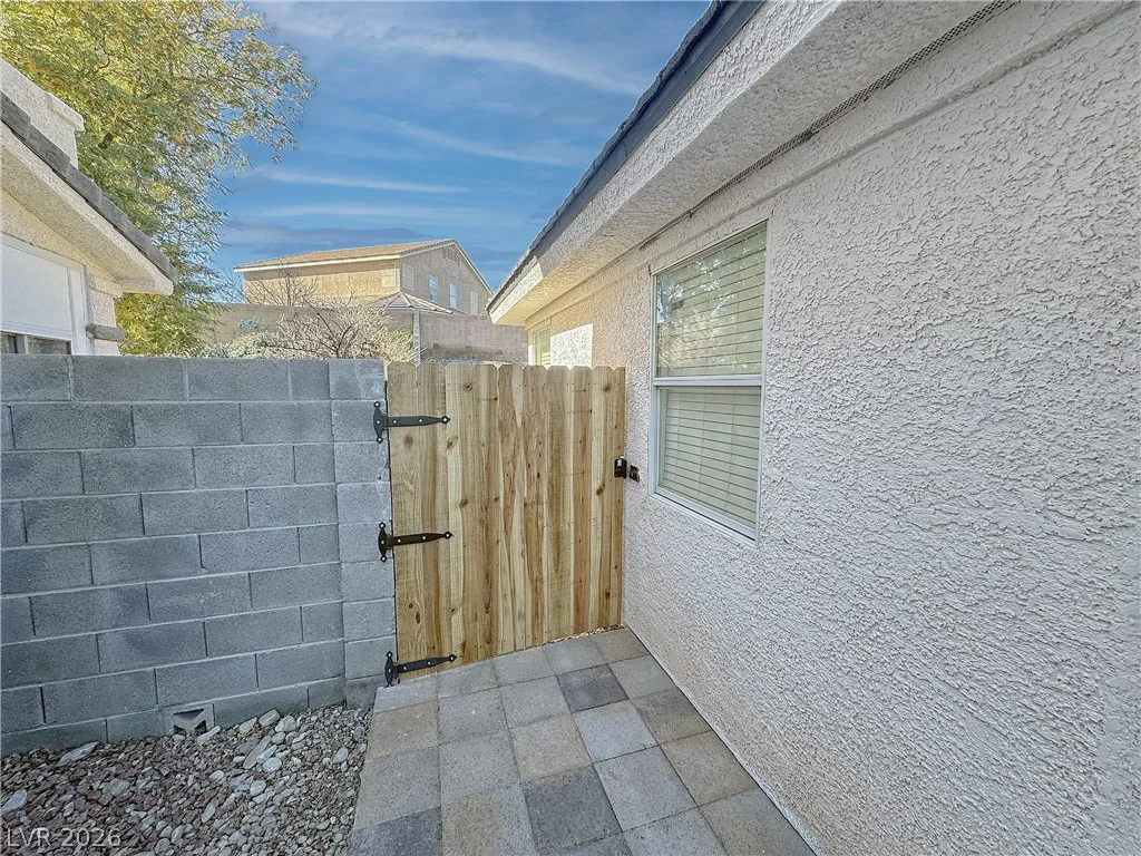 7417 Flat Rock, Las Vegas, NV 89131