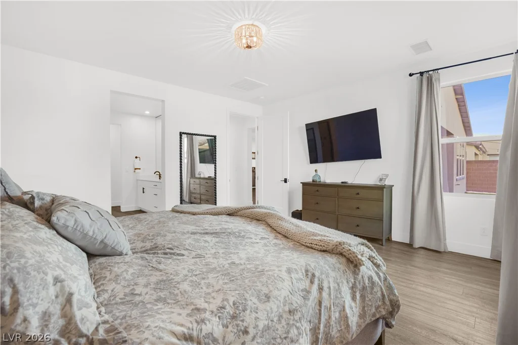 6842 Empire Cliff, North Las Vegas, NV 89084