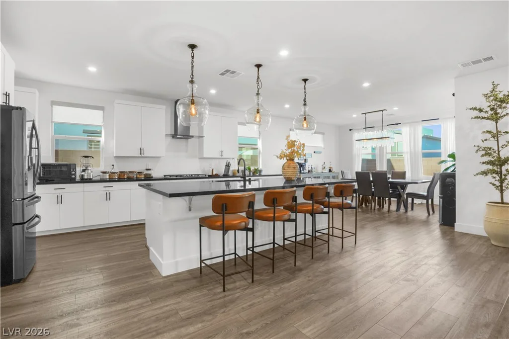 6842 Empire Cliff, North Las Vegas, NV 89084