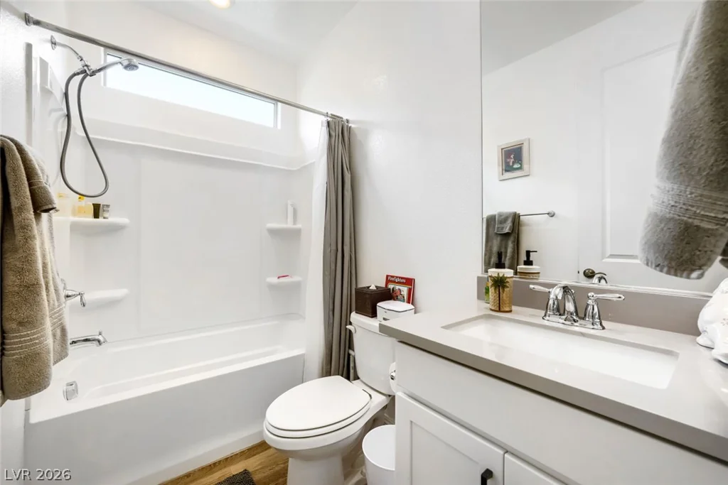 6467 Tavolara, Las Vegas, NV 89166