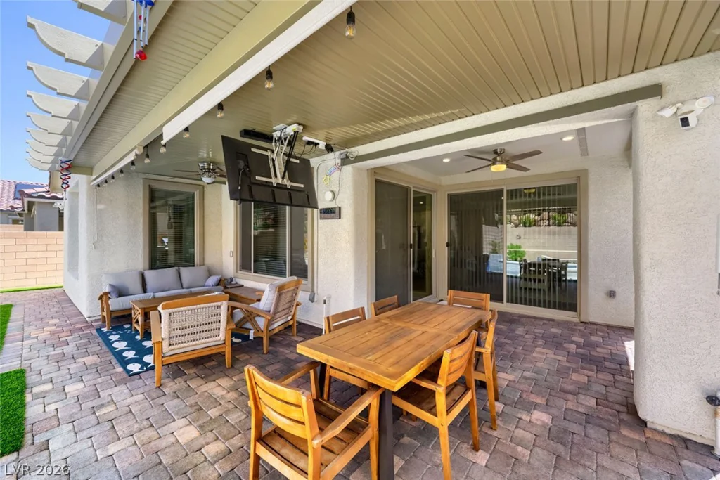 6467 Tavolara, Las Vegas, NV 89166