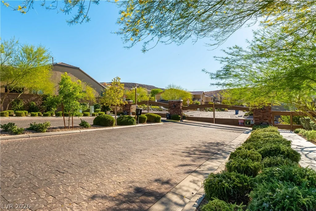 900 San Laurent, Henderson, NV 89012