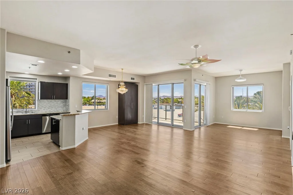 8255 Las Vegas, Las Vegas, NV 89123
