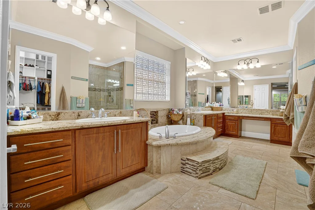 11548 Bohemian Forest, Las Vegas, NV 89138