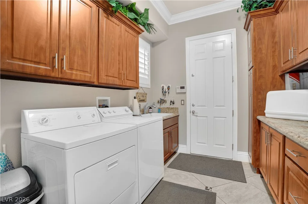 11548 Bohemian Forest, Las Vegas, NV 89138