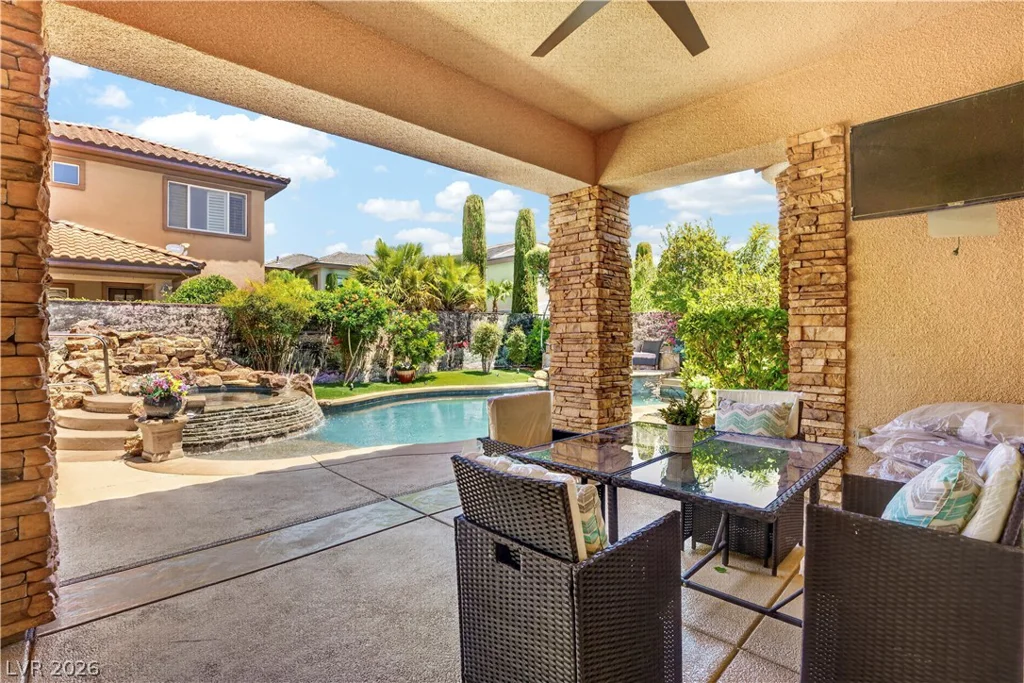 11548 Bohemian Forest, Las Vegas, NV 89138