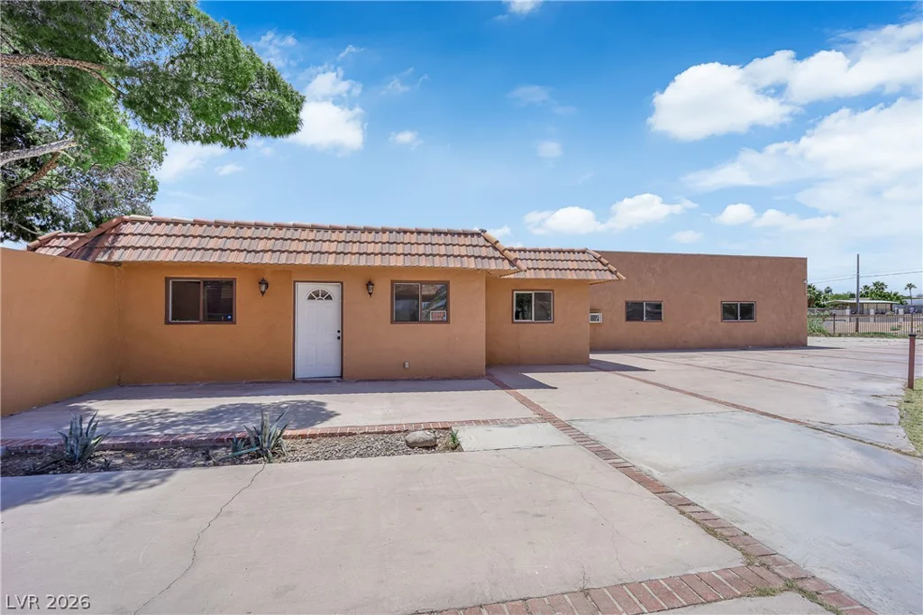 7564 Placid, Las Vegas, NV 89123