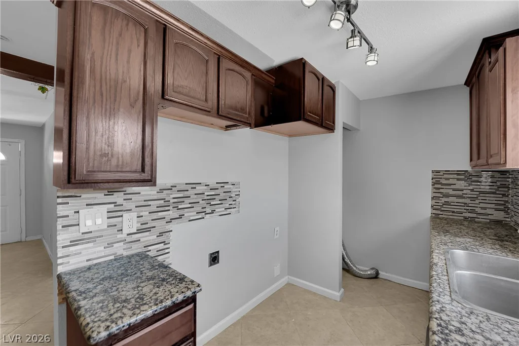 7564 Placid, Las Vegas, NV 89123