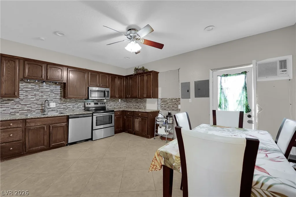 7564 Placid, Las Vegas, NV 89123