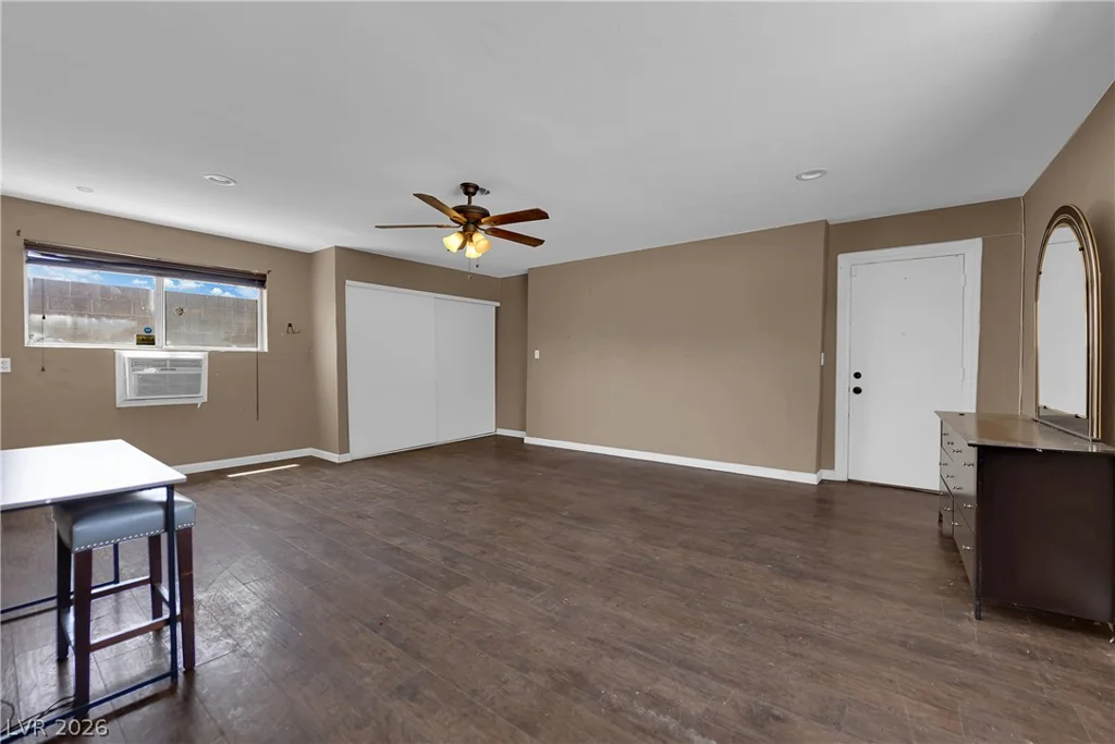 7564 Placid, Las Vegas, NV 89123