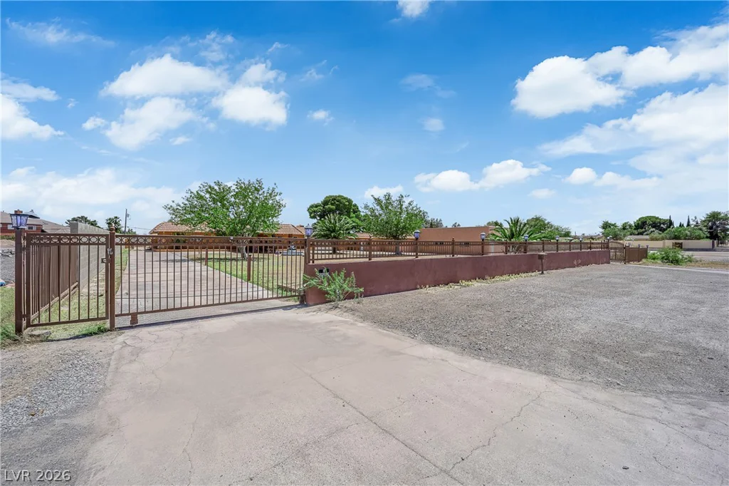 7564 Placid, Las Vegas, NV 89123
