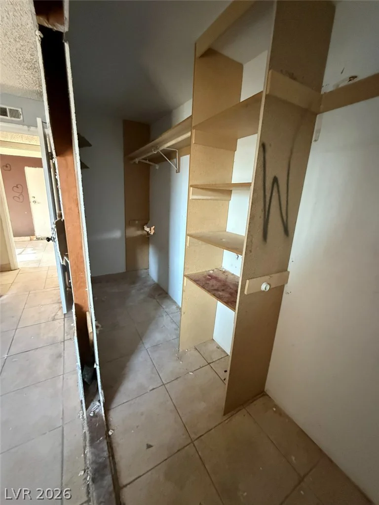 4060 Carey, Las Vegas, NV 89115