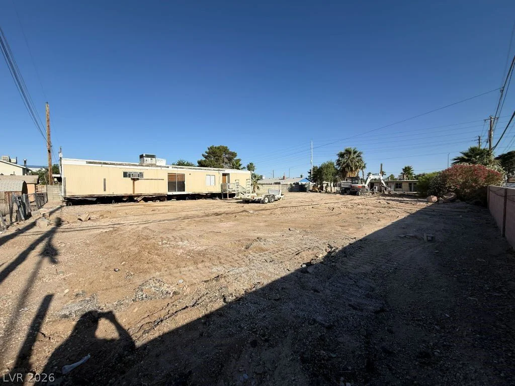 4060 Carey, Las Vegas, NV 89115