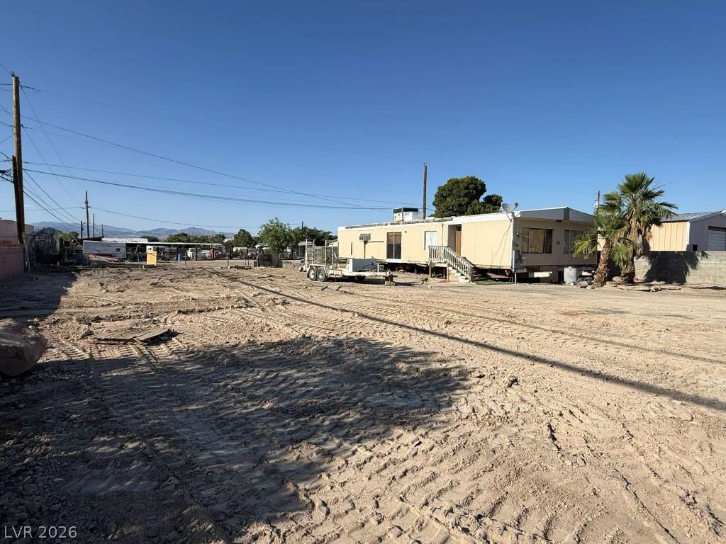 4060 Carey, Las Vegas, NV 89115