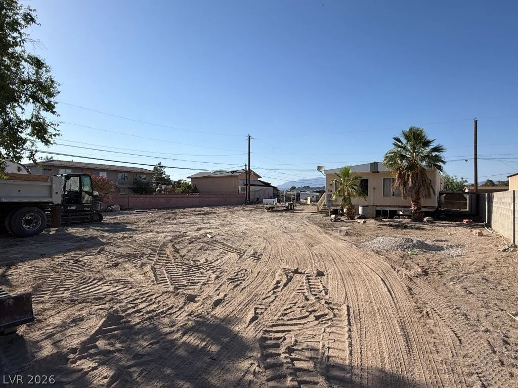 4060 Carey, Las Vegas, NV 89115