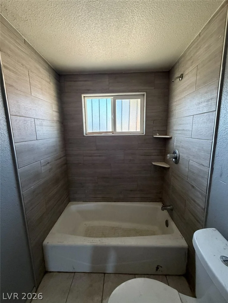 4060 Carey, Las Vegas, NV 89115