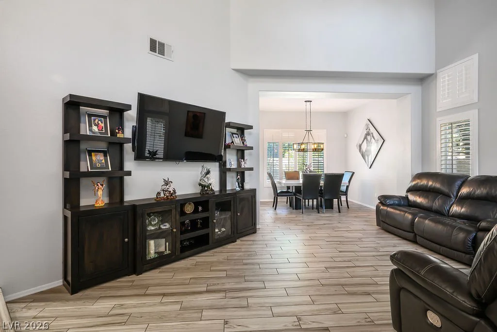 8420 Desert Quail, Las Vegas, NV 89128