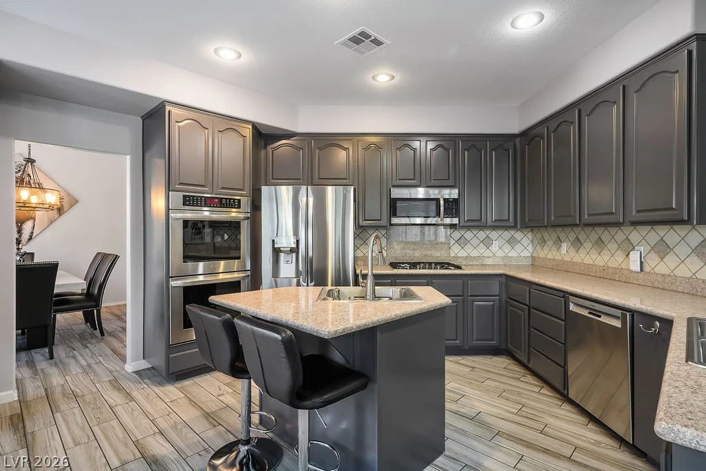 8420 Desert Quail, Las Vegas, NV 89128