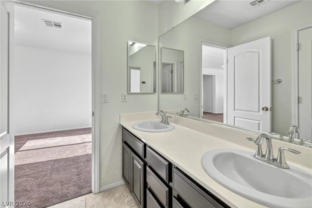 6416 Jacobville, Las Vegas, NV 89122