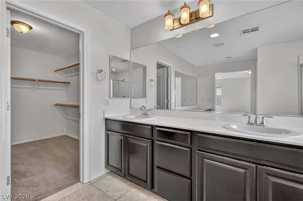 6416 Jacobville, Las Vegas, NV 89122