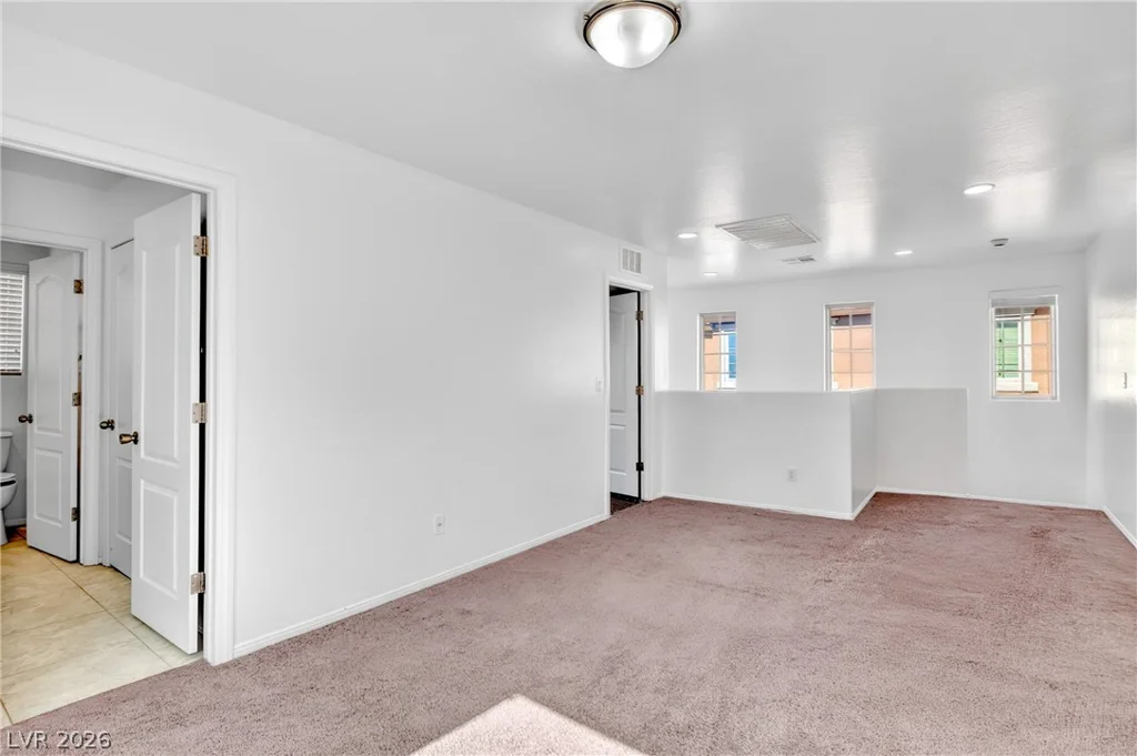 6416 Jacobville, Las Vegas, NV 89122