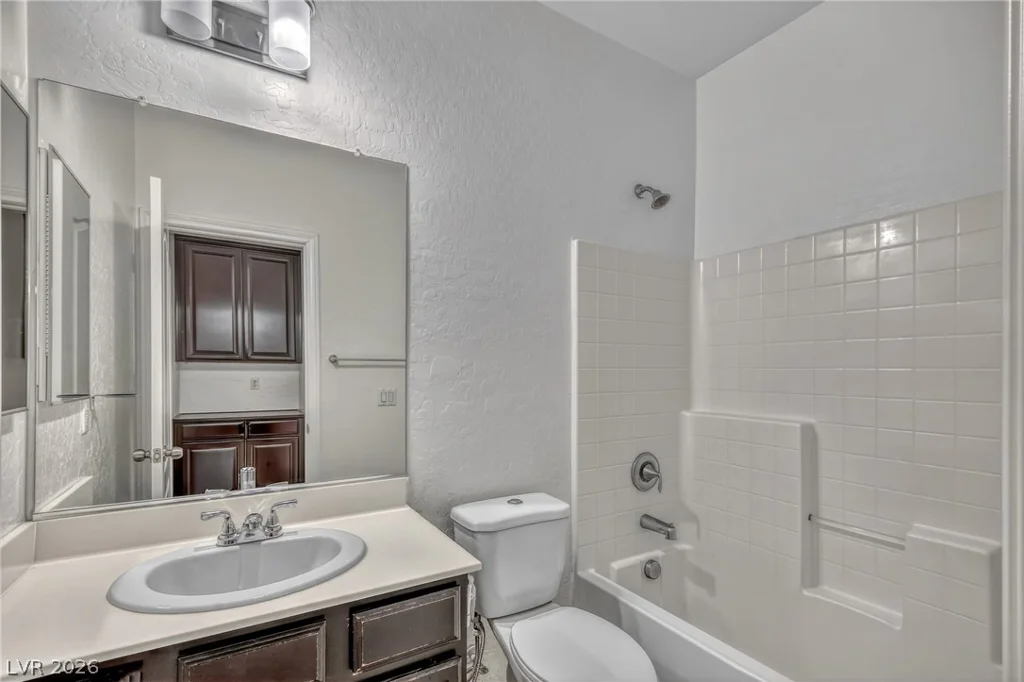 6416 Jacobville, Las Vegas, NV 89122