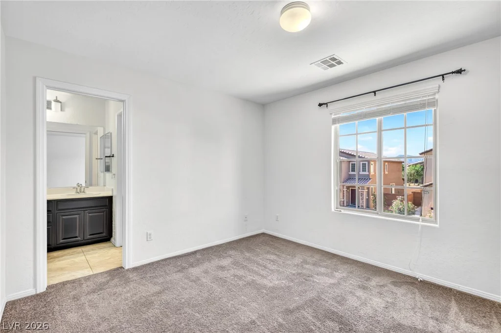 6416 Jacobville, Las Vegas, NV 89122