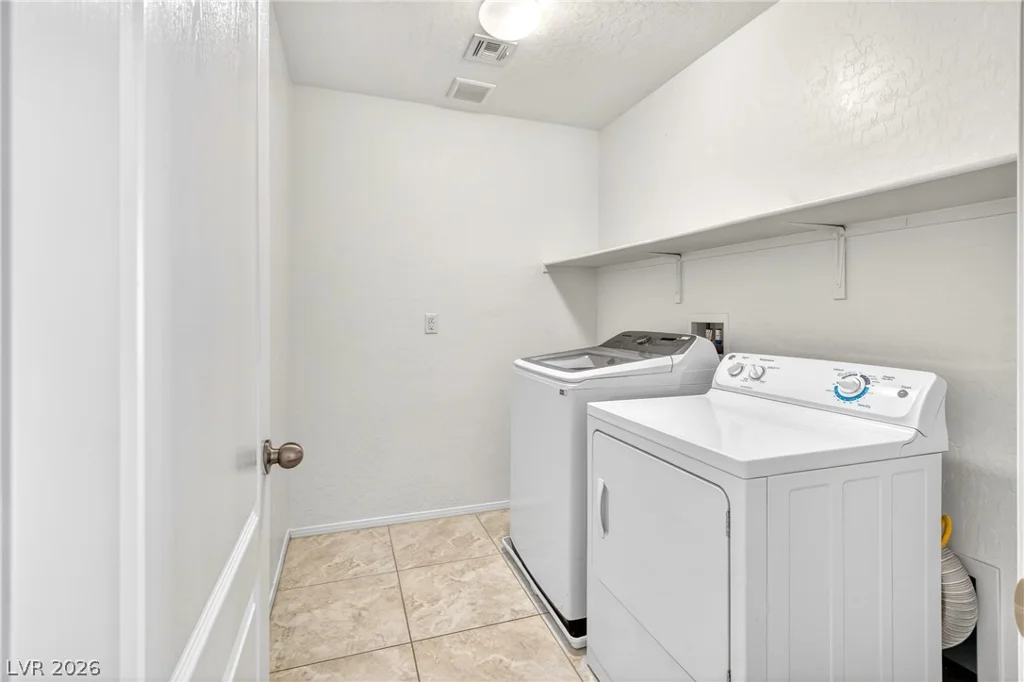 6416 Jacobville, Las Vegas, NV 89122