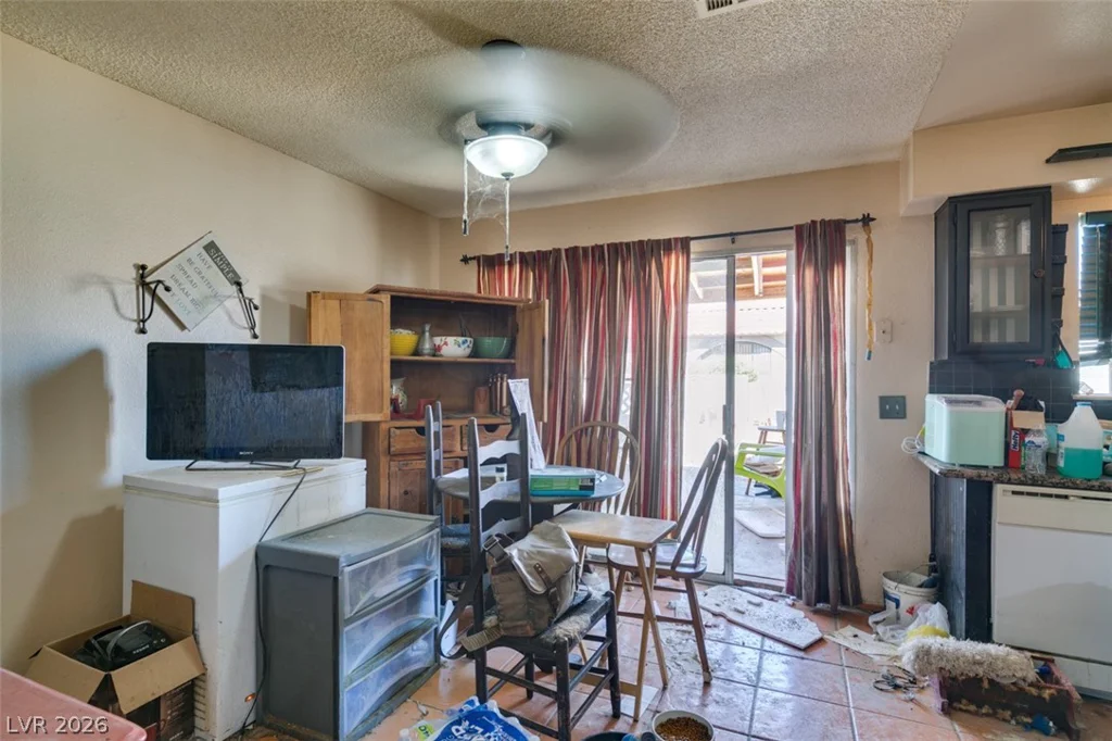 868 Shrubbery, Las Vegas, NV 89110