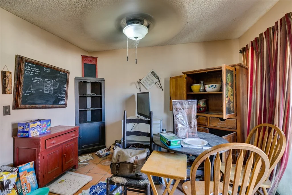 868 Shrubbery, Las Vegas, NV 89110
