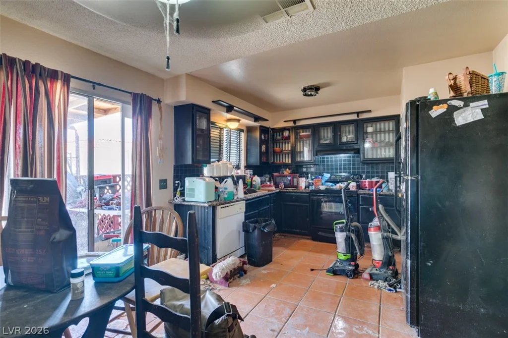 868 Shrubbery, Las Vegas, NV 89110