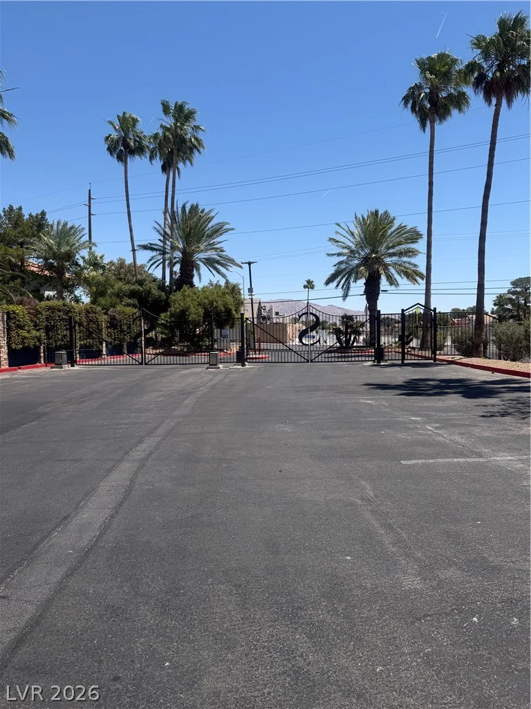 3135 Mojave, Las Vegas, NV 89121