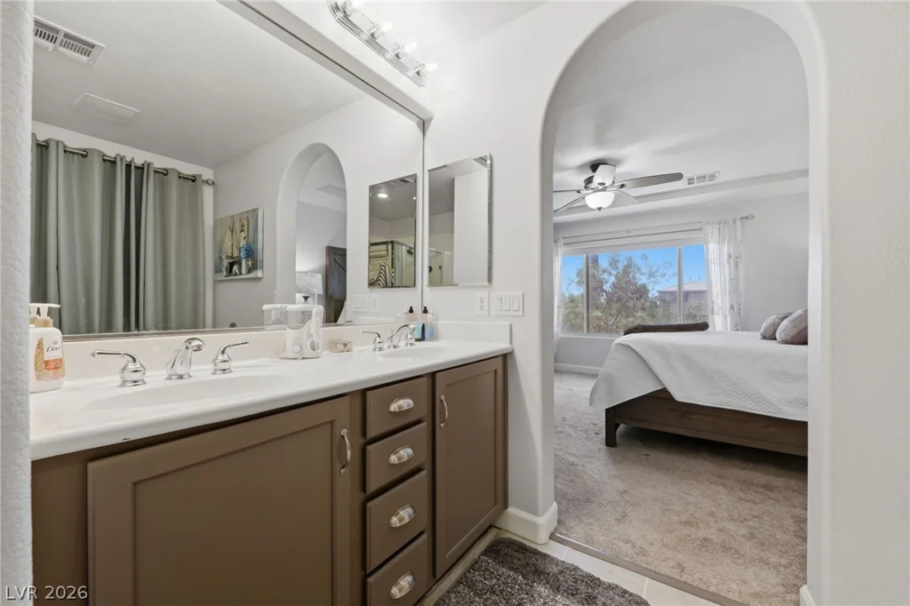 9009 Iron Cactus, Las Vegas, NV 89148