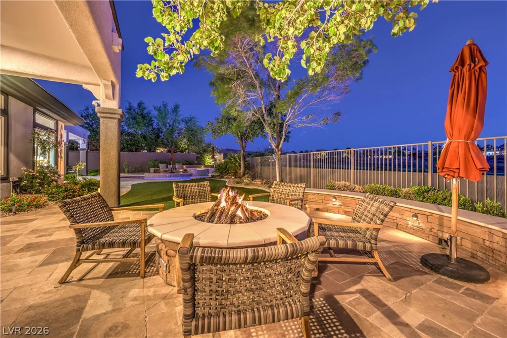 11 Isleworth, Henderson, NV 89052