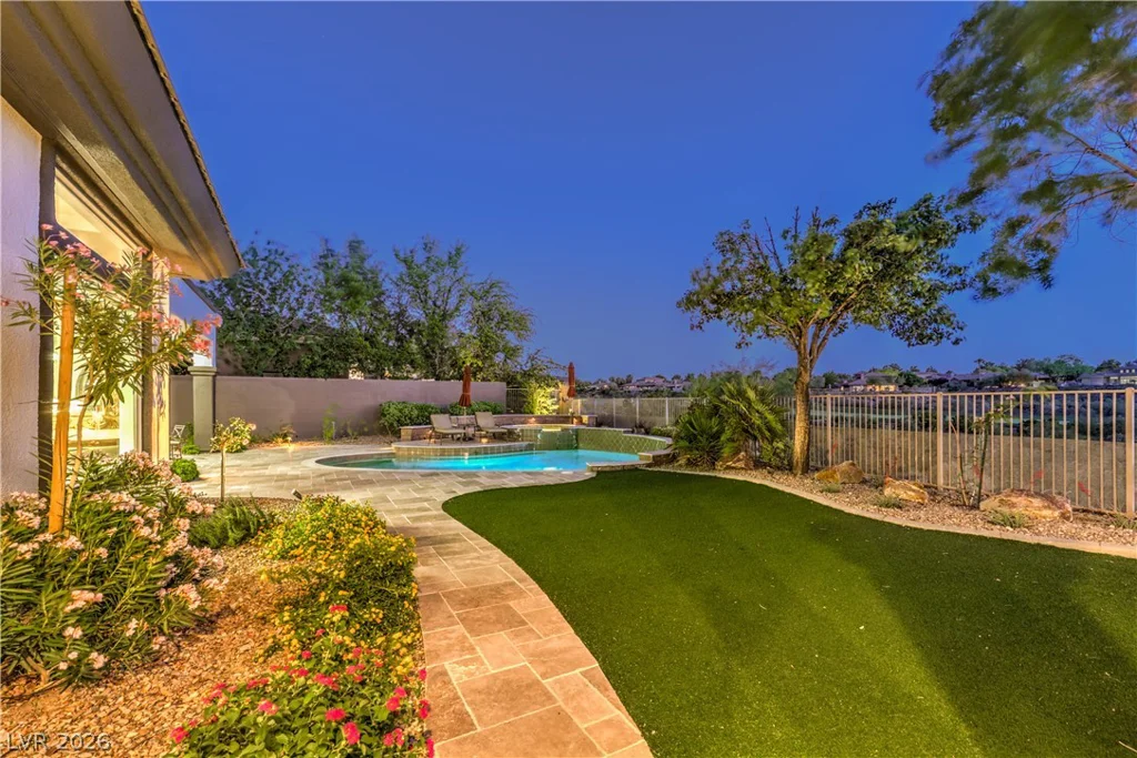 11 Isleworth, Henderson, NV 89052