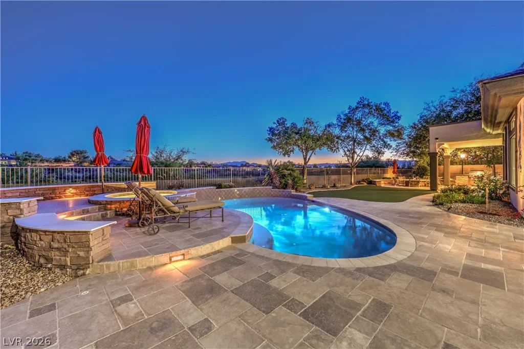 11 Isleworth, Henderson, NV 89052