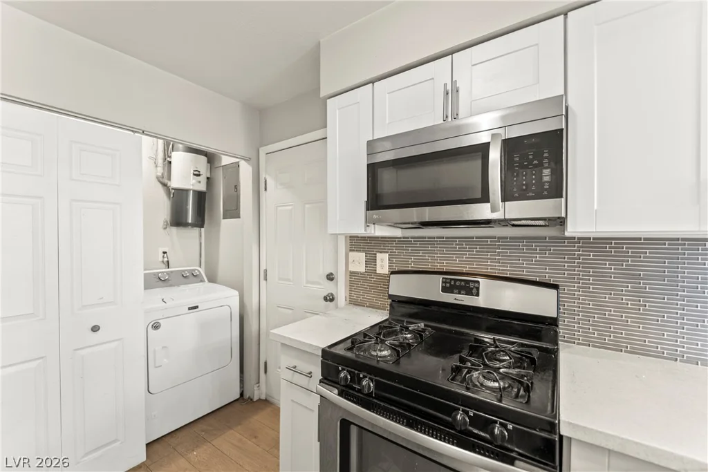 1403 Santa Anita, Las Vegas, NV 89119