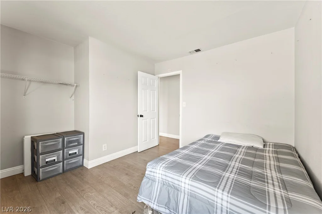 1403 Santa Anita, Las Vegas, NV 89119