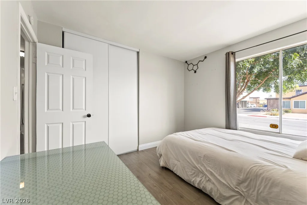 1403 Santa Anita, Las Vegas, NV 89119