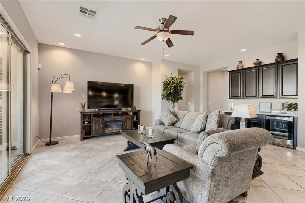 492 Heritage Bridge, Henderson, NV 89011