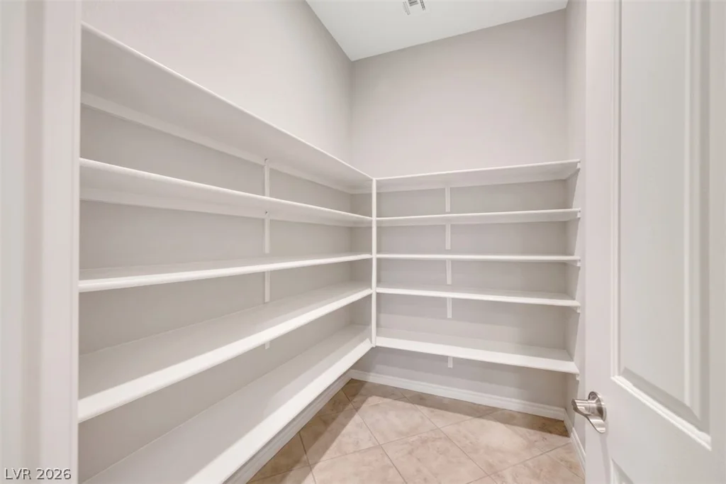 492 Heritage Bridge, Henderson, NV 89011