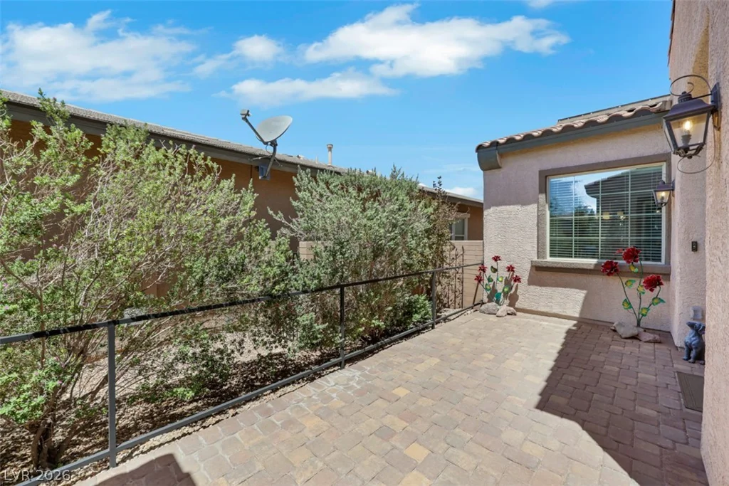 492 Heritage Bridge, Henderson, NV 89011