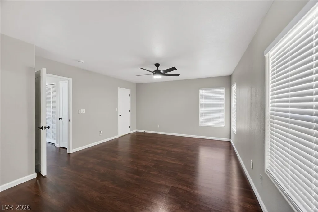 10348 Maurice River, Las Vegas, NV 89183