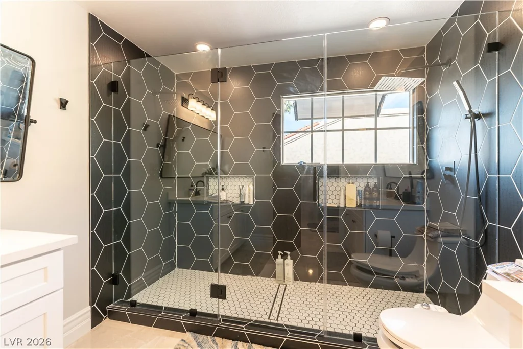2845 QUEENS COURTYARD, Las Vegas, NV 89109