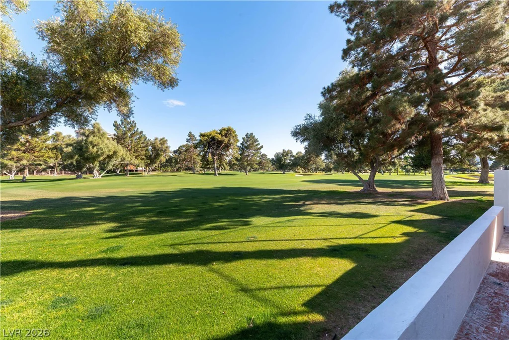 2845 QUEENS COURTYARD, Las Vegas, NV 89109