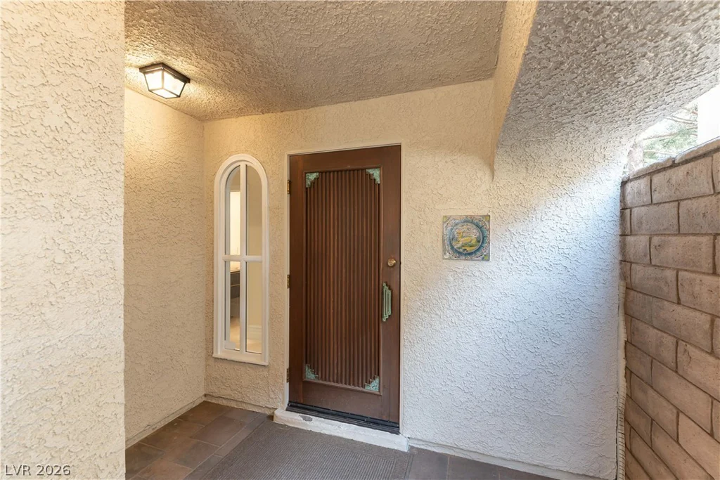 2845 QUEENS COURTYARD, Las Vegas, NV 89109