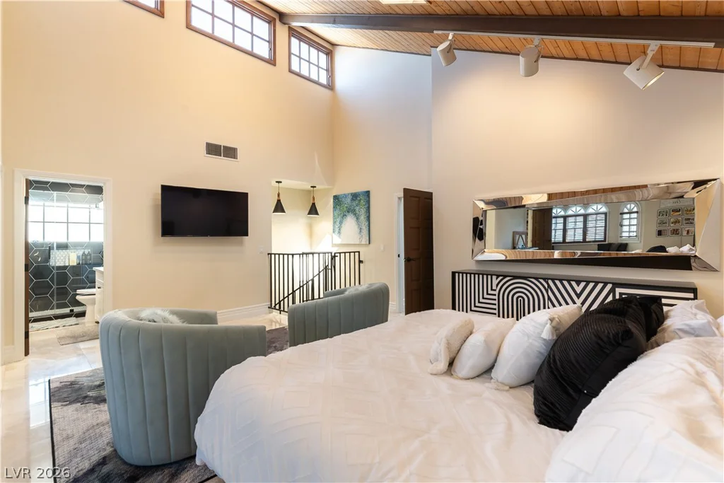 2845 QUEENS COURTYARD, Las Vegas, NV 89109