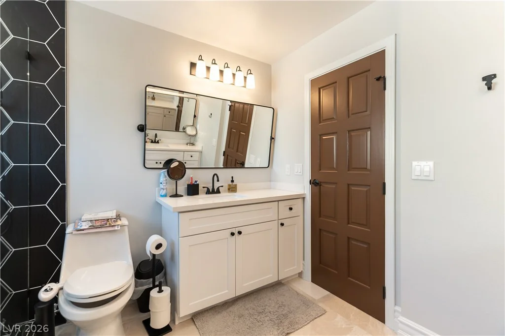 2845 QUEENS COURTYARD, Las Vegas, NV 89109